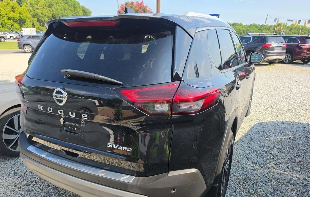 2021 NISSAN ROGUE SV 4