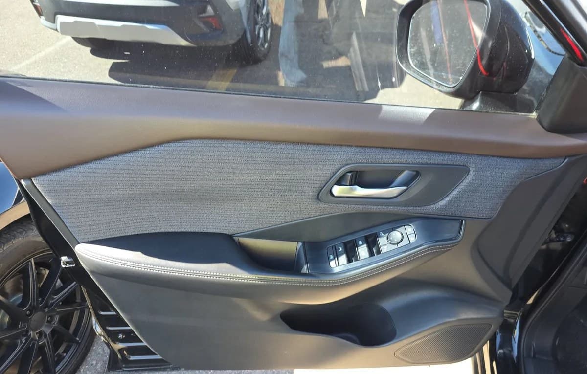 2021 NISSAN ROGUE SV 6