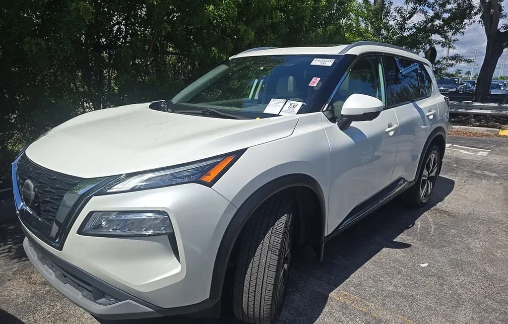 2021 NISSAN ROGUE SL