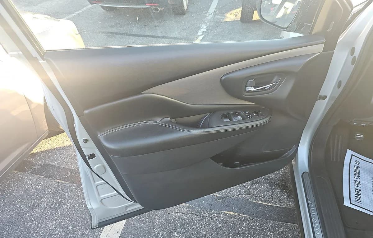 2023 NISSAN MURANO SV 6