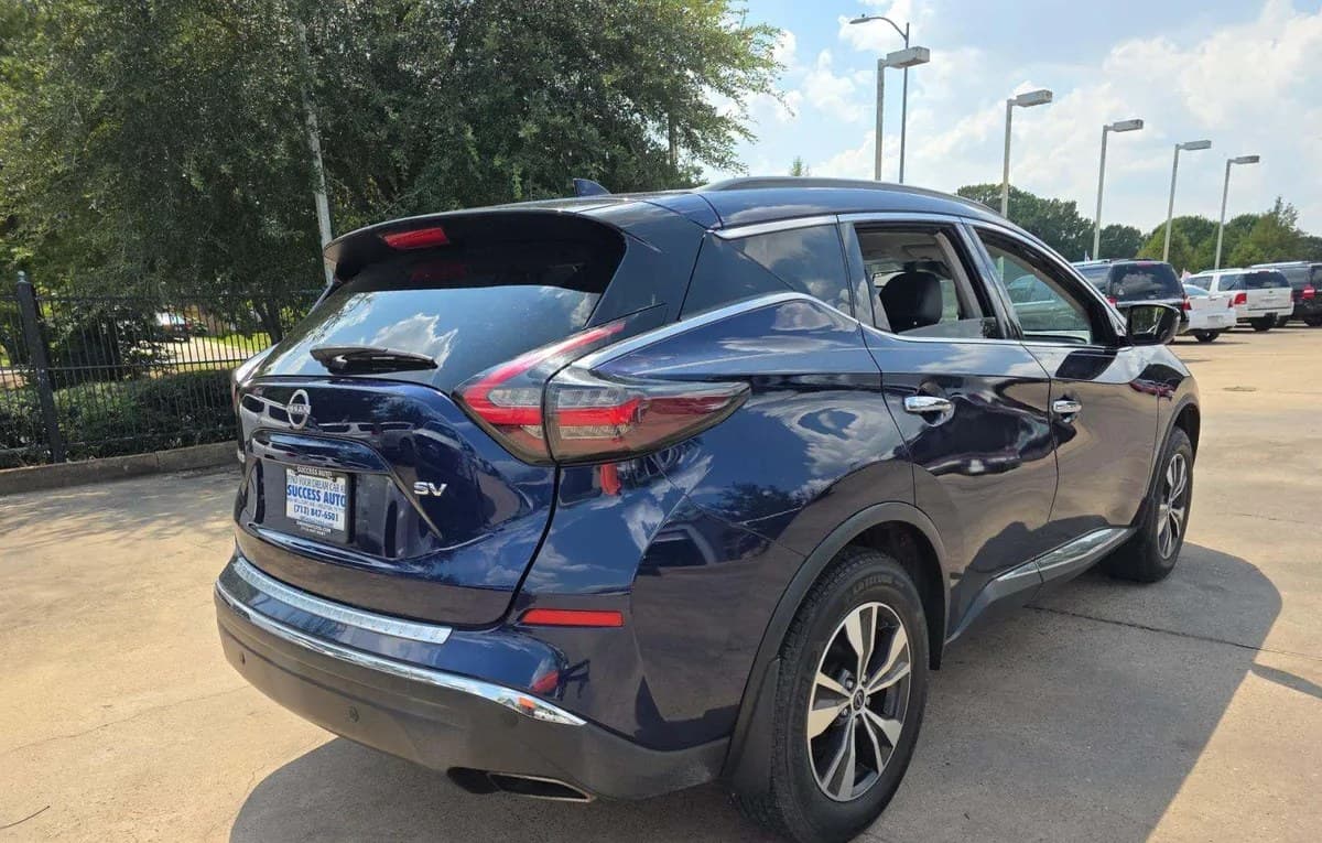 2023 NISSAN MURANO SV 4