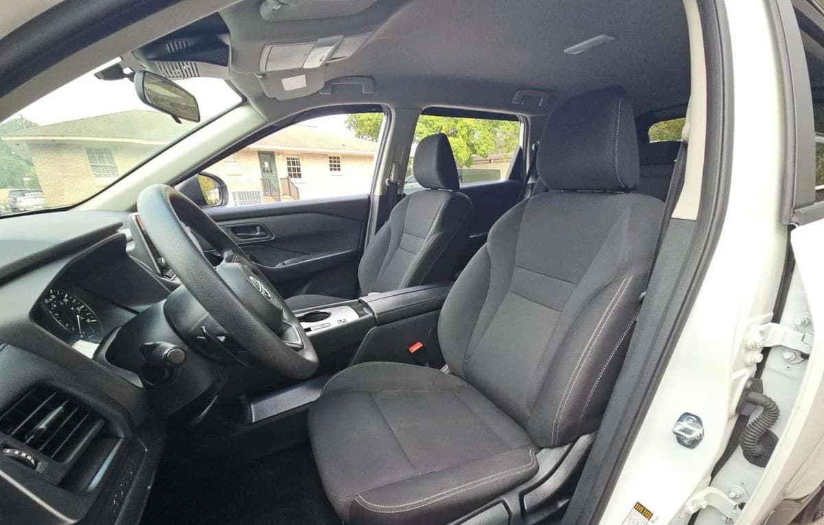 2024 NISSAN ROGUE S 4