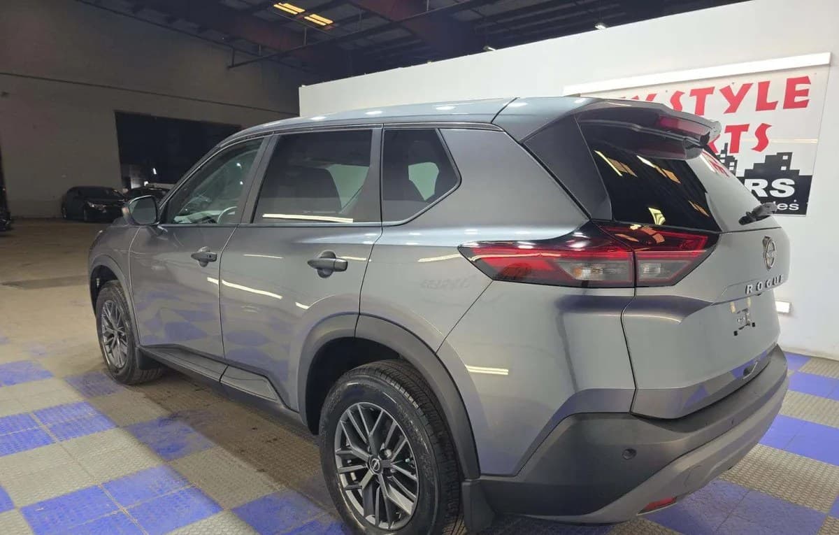 2023 NISSAN ROGUE S 3