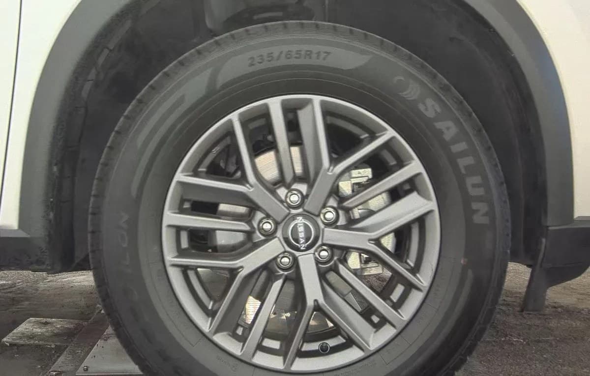 2024 NISSAN ROGUE S 7