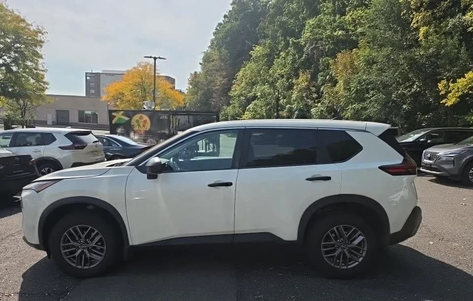 2023 NISSAN ROGUE S 5