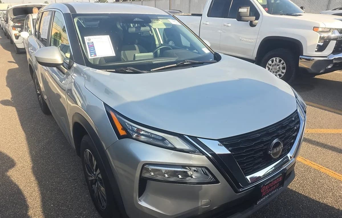 2023 NISSAN ROGUE SV 4