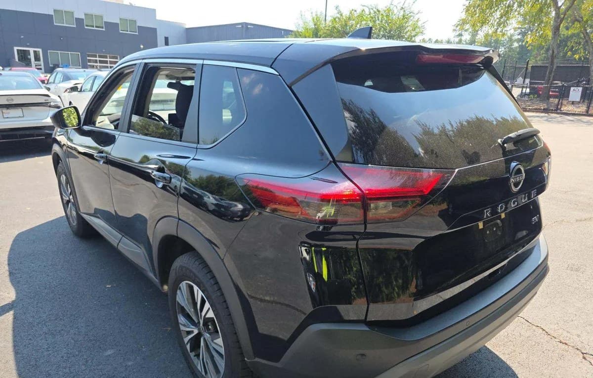 2023 NISSAN ROGUE SV 3