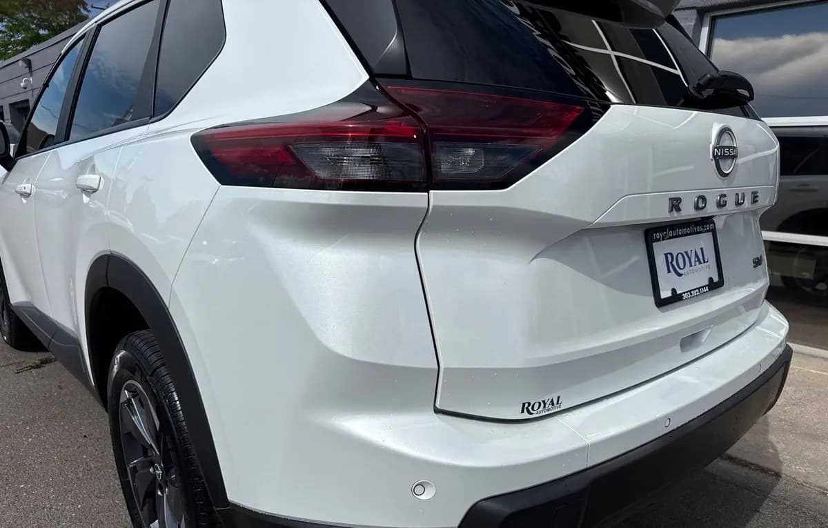 2024 NISSAN ROGUE SV 7