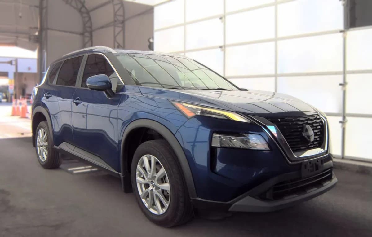 2023 NISSAN ROGUE SV 4