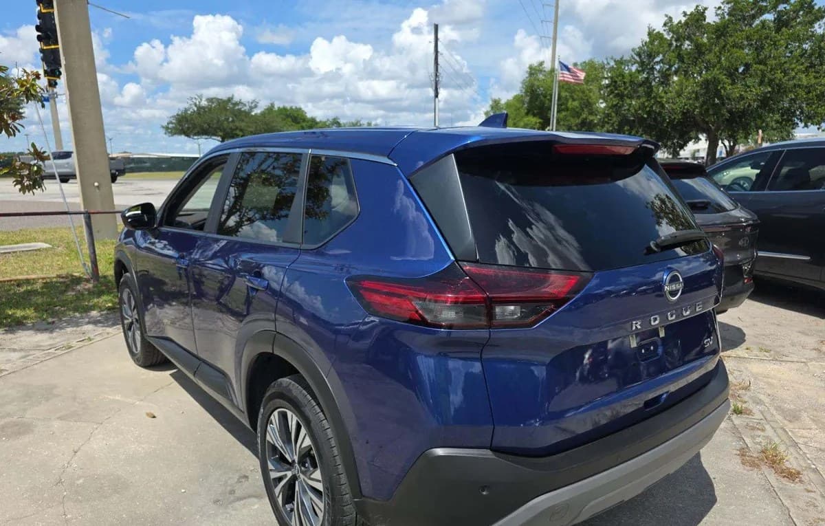 2023 NISSAN ROGUE SV 3
