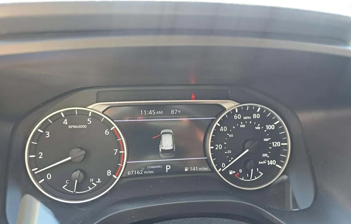 2024 NISSAN ROGUE SV 6
