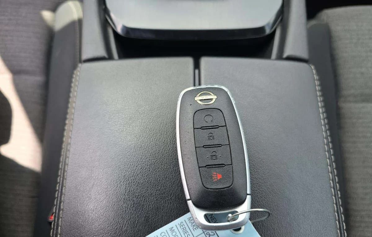 2023 NISSAN ROGUE SV 5