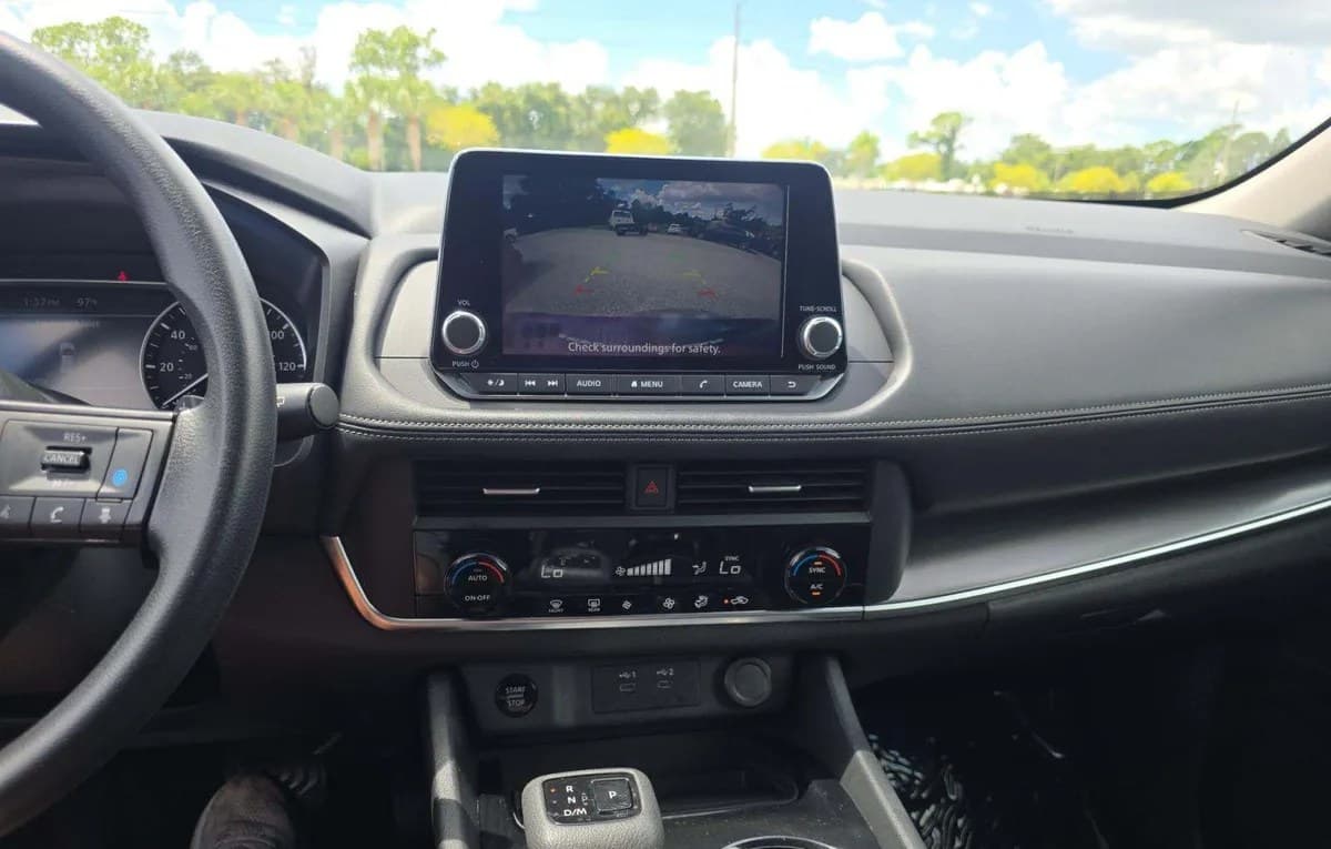 2024 NISSAN ROGUE SV 7