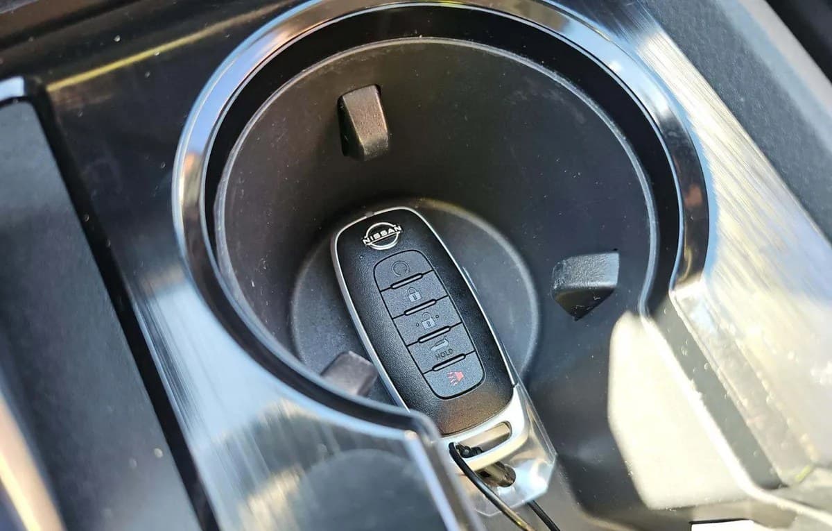 2026 NISSAN ROGUE SV 5