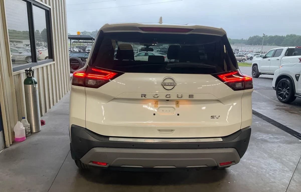 2023 NISSAN ROGUE SV 4