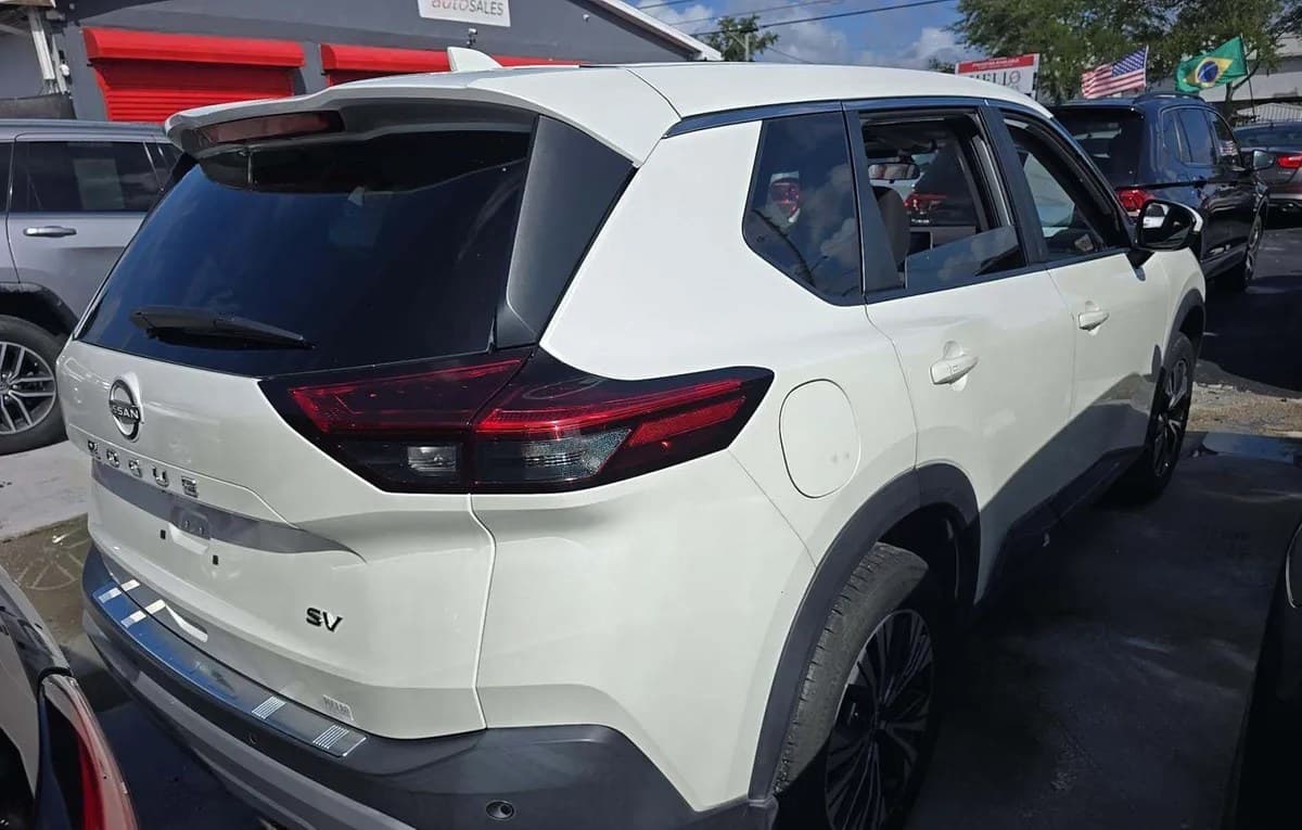 2023 NISSAN ROGUE SV 4
