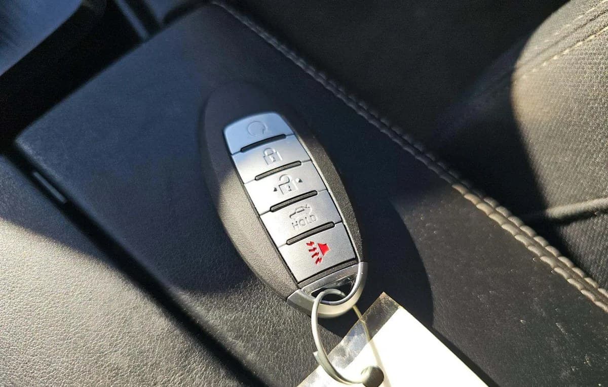 2023 NISSAN ROGUE SV 5
