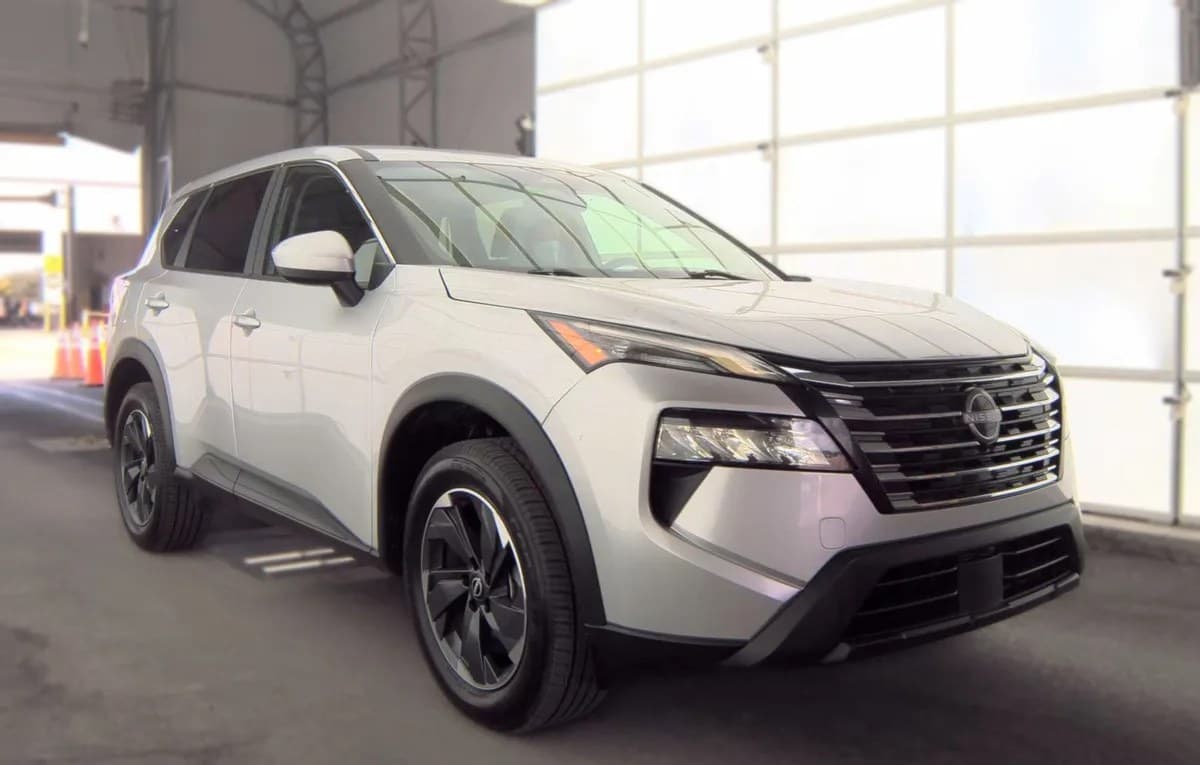 2024 NISSAN ROGUE SV 4