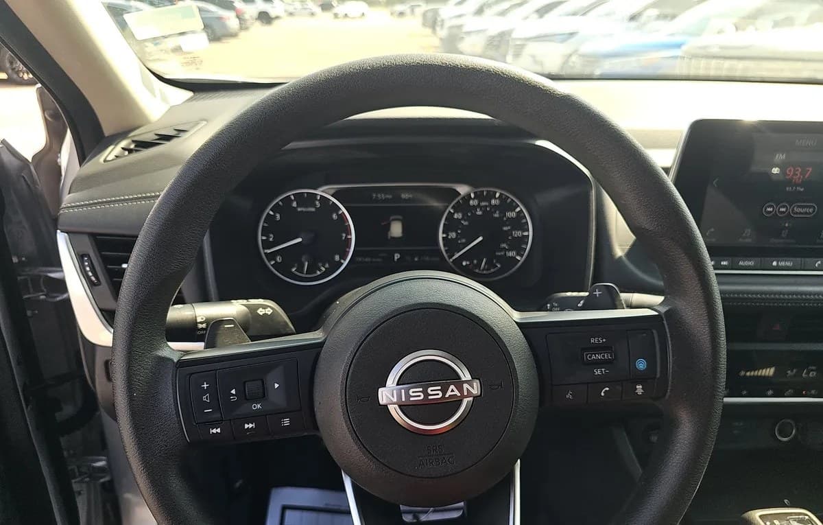 2024 NISSAN ROGUE SV 7
