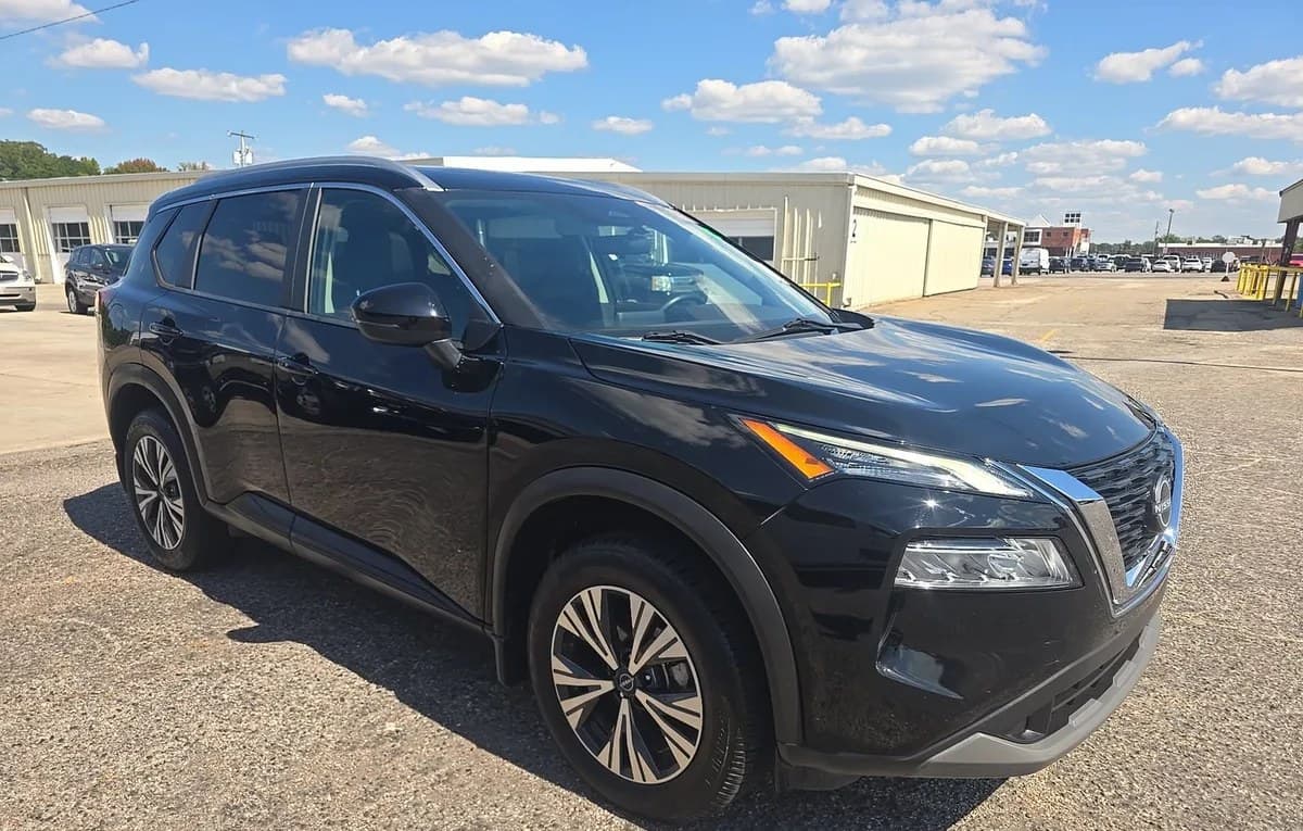 2023 NISSAN ROGUE SV 4