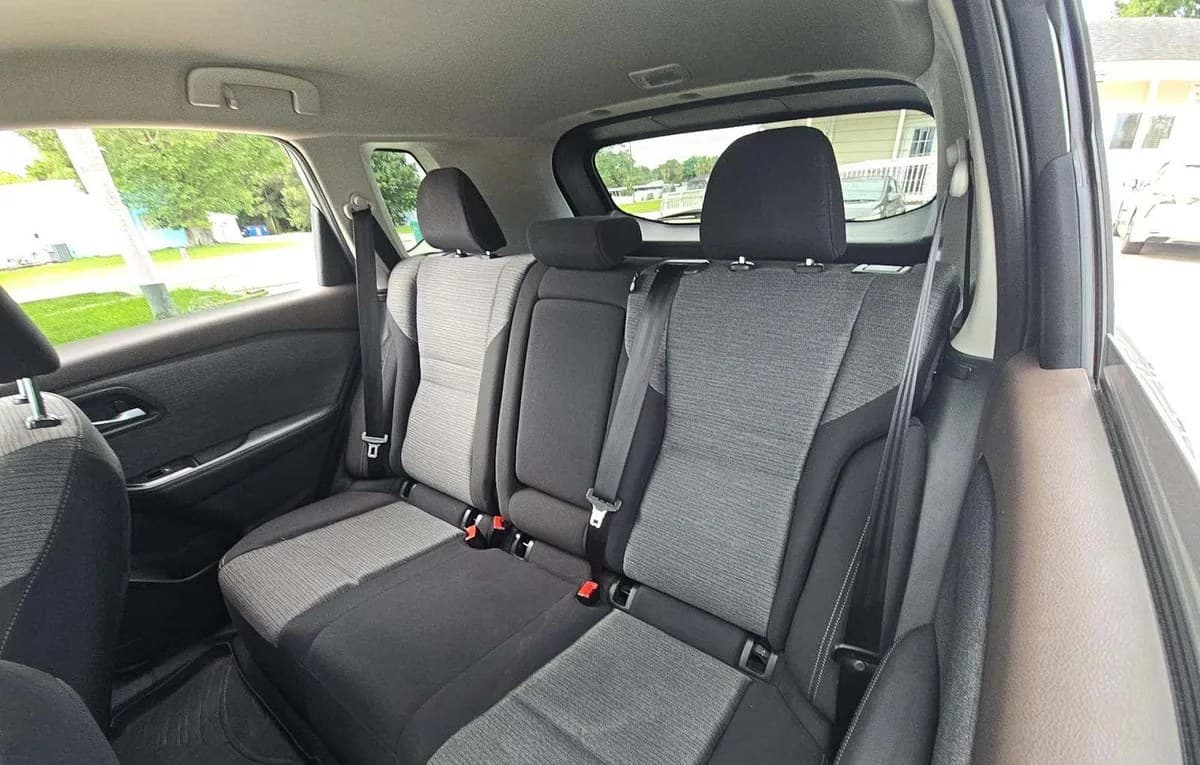 2023 NISSAN ROGUE SV 7