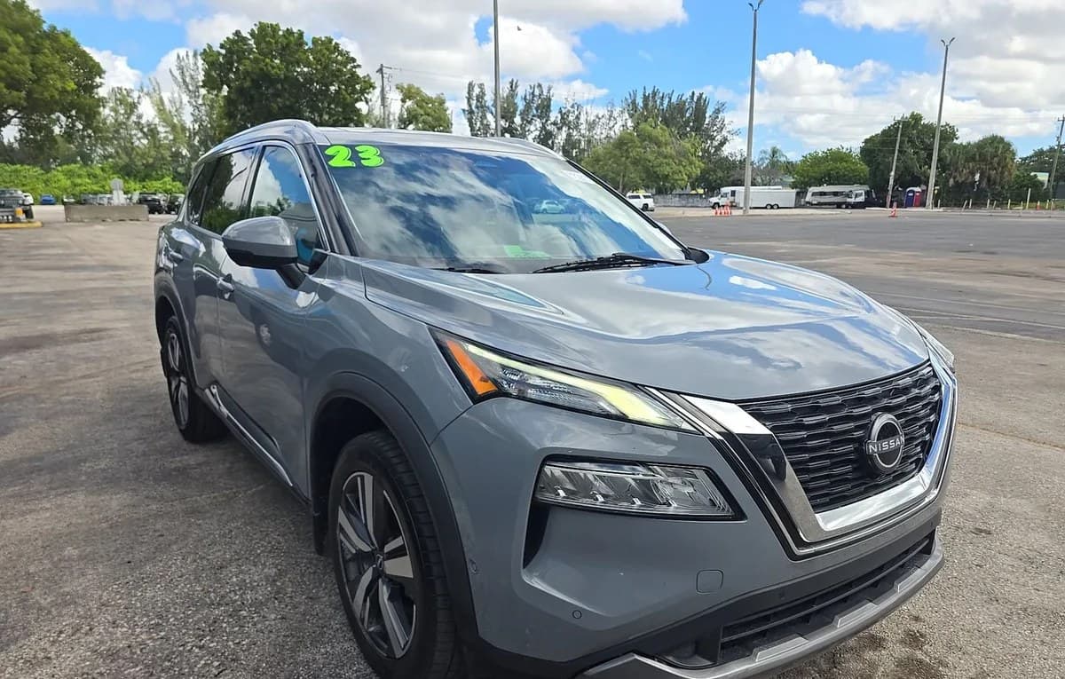 2023 NISSAN ROGUE SL 3