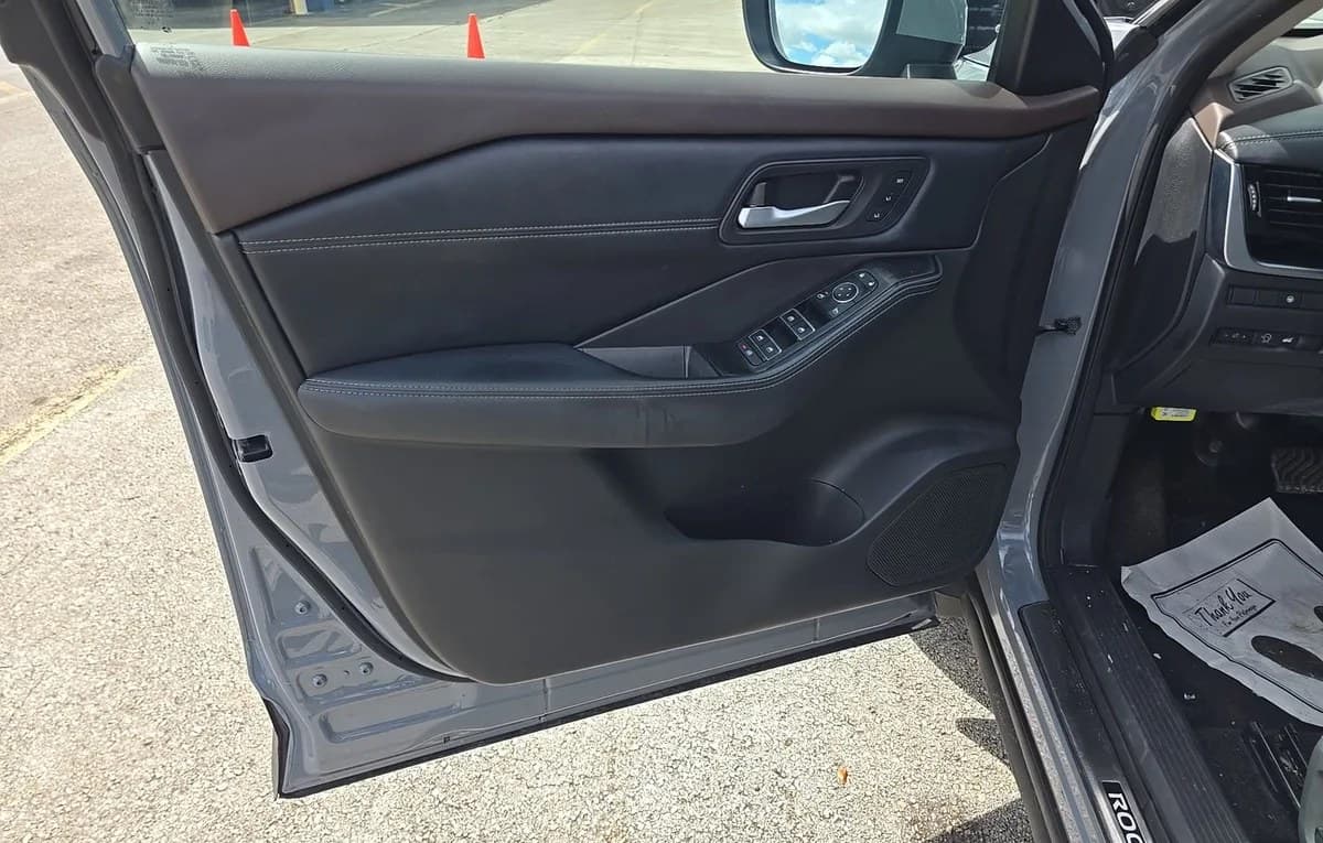2023 NISSAN ROGUE SL 5