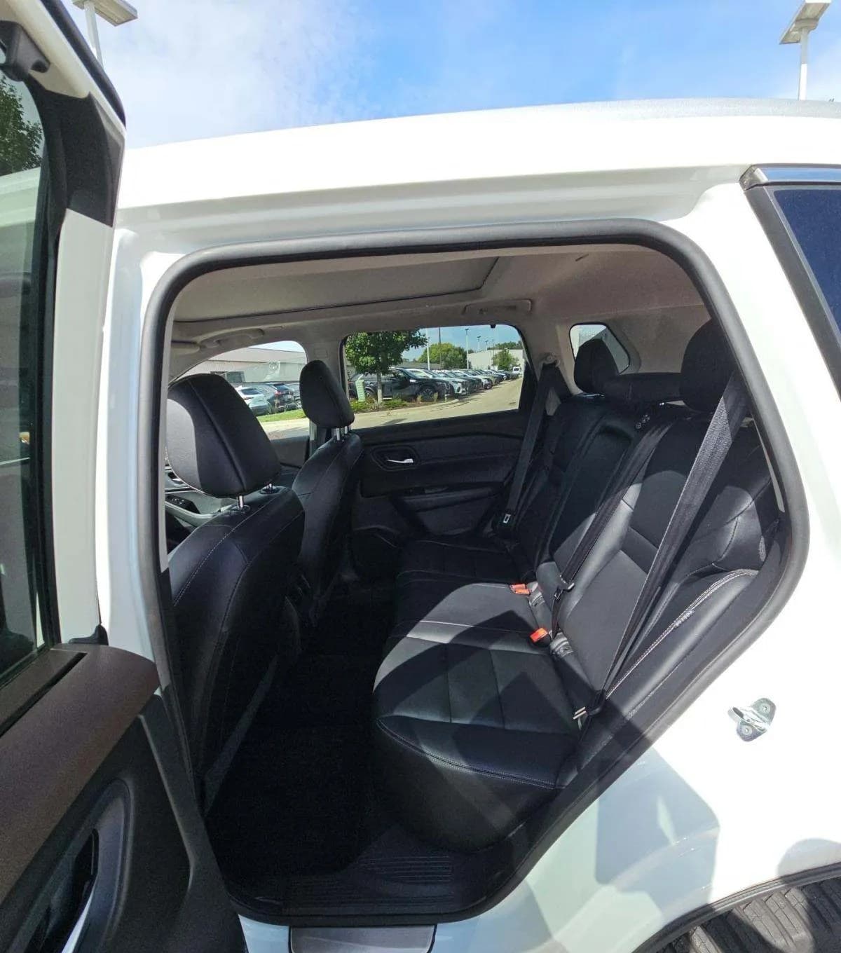 2023 NISSAN ROGUE SL 7