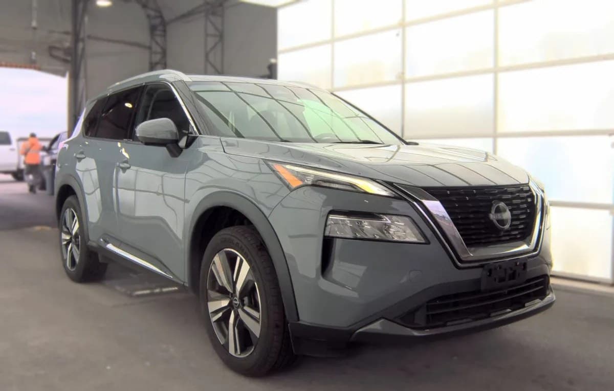 2023 NISSAN ROGUE SL 4