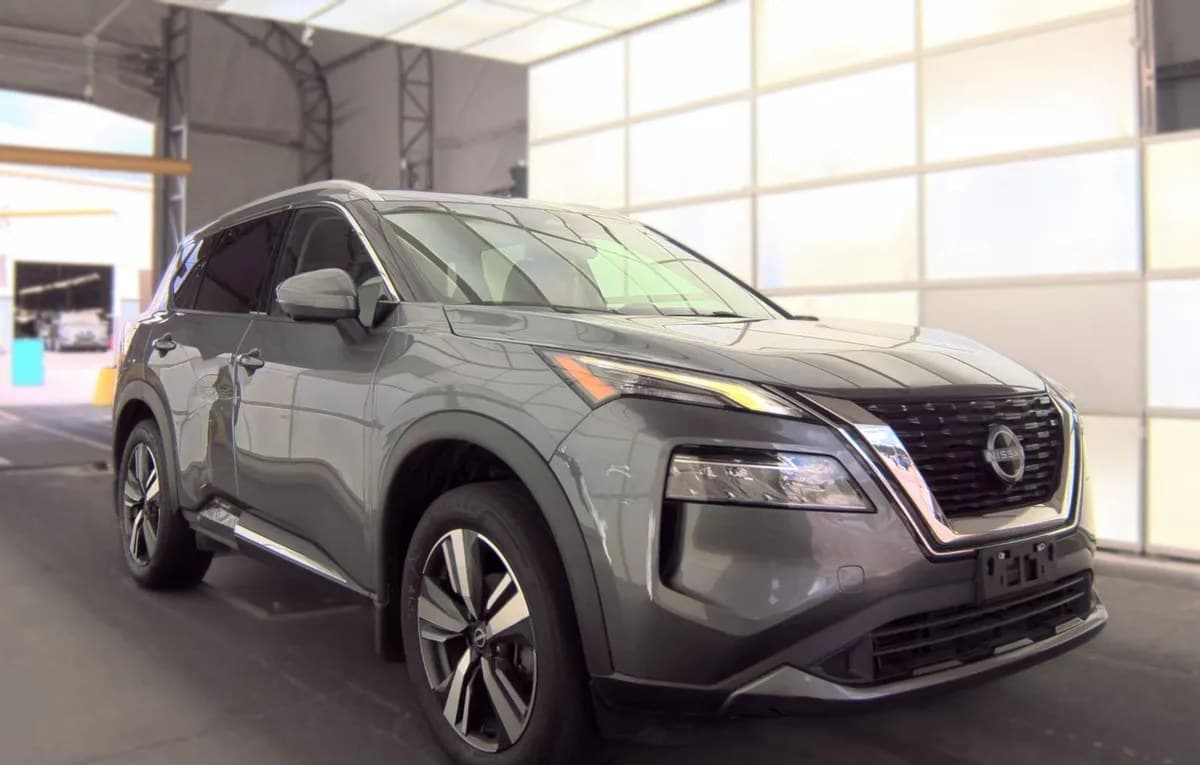 2023 NISSAN ROGUE SL 4