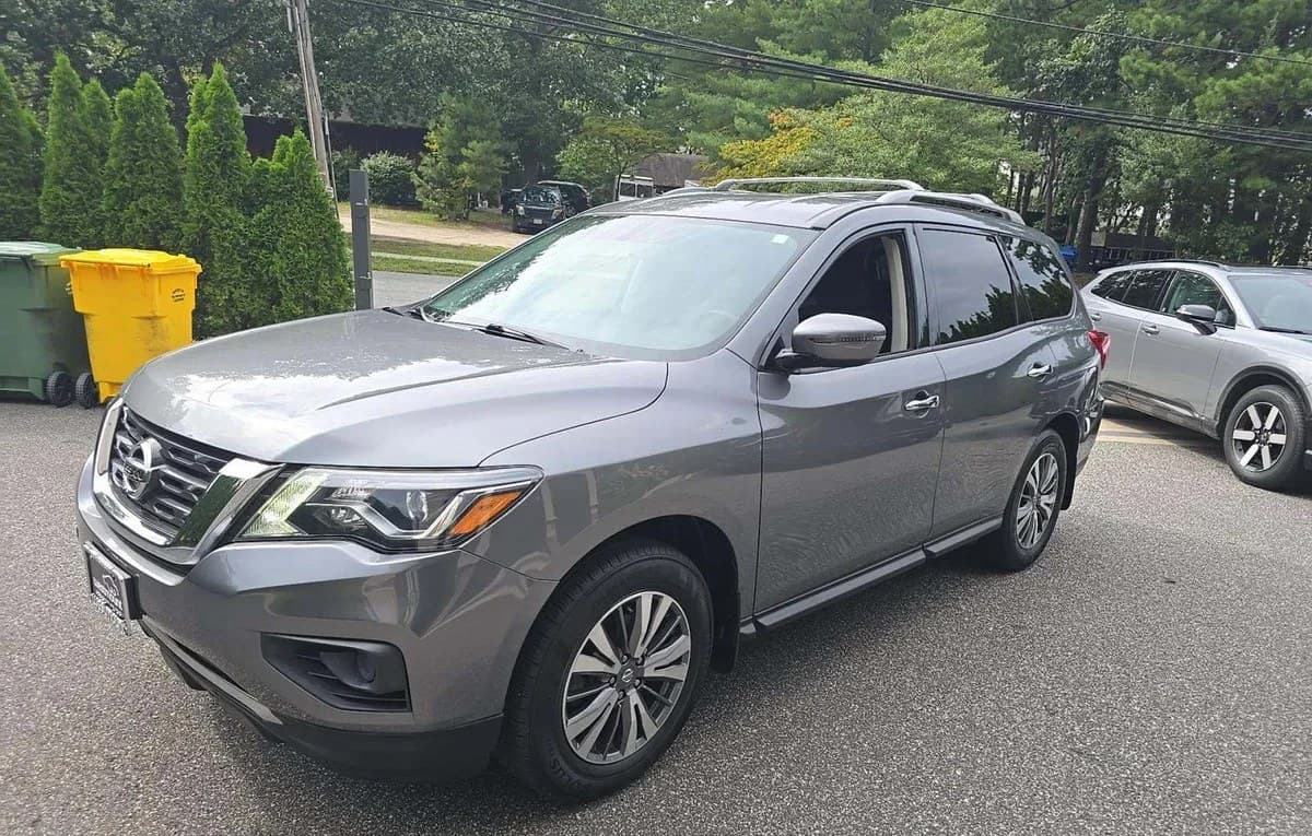 2020 NISSAN PATHFINDER S 2