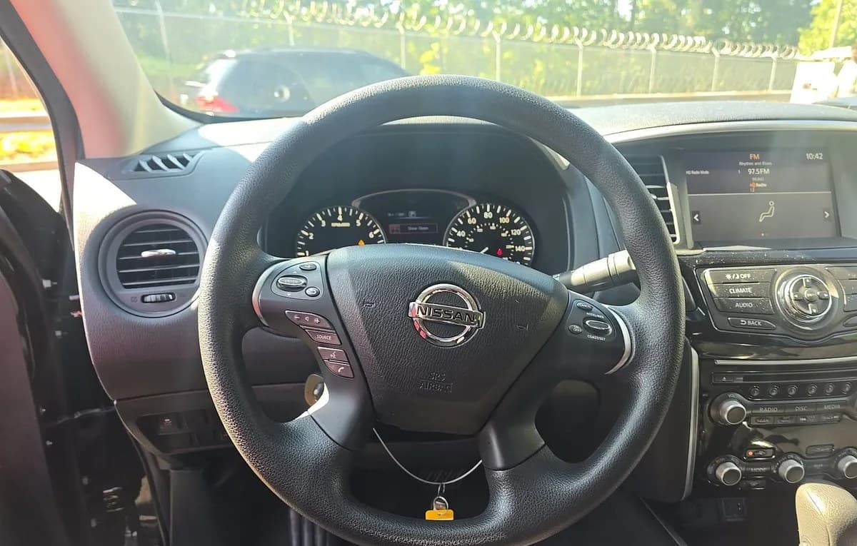 2020 NISSAN PATHFINDER S 7