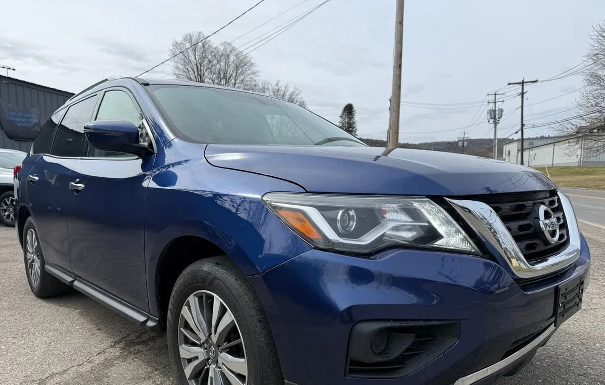 2020 NISSAN PATHFINDER S 2