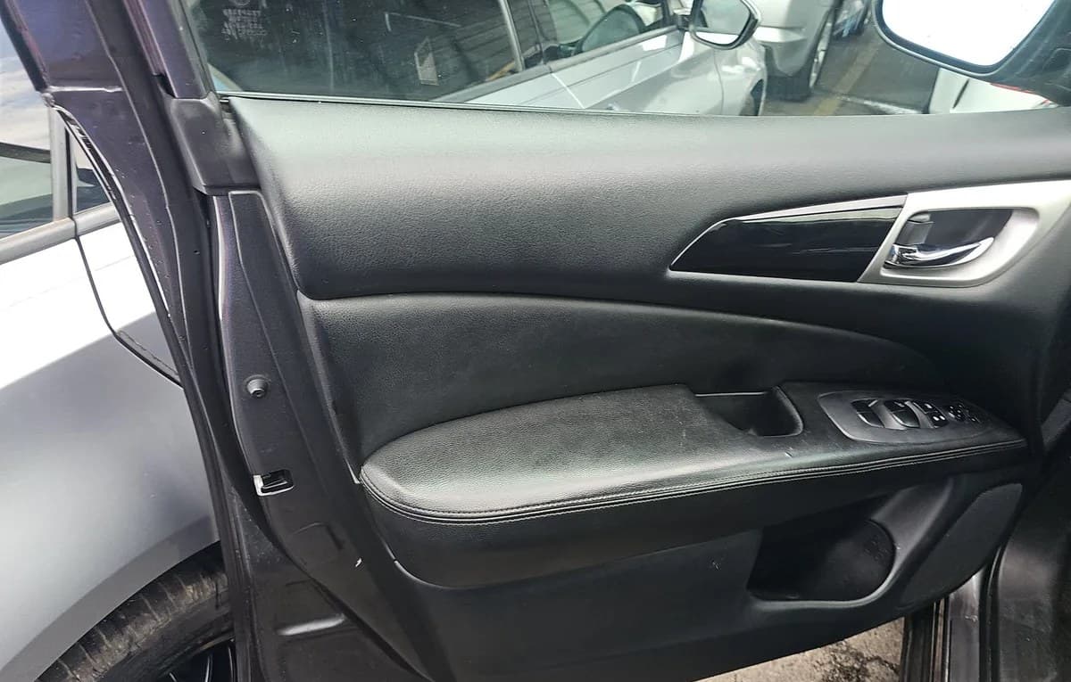 2020 NISSAN PATHFINDER S 6