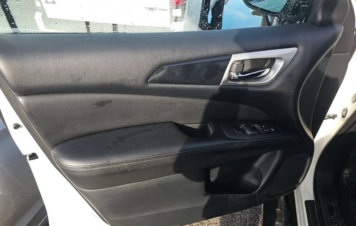 2020 NISSAN PATHFINDER S 6
