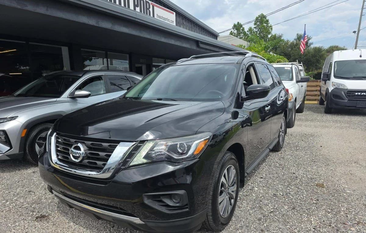 2020 NISSAN PATHFINDER S 2