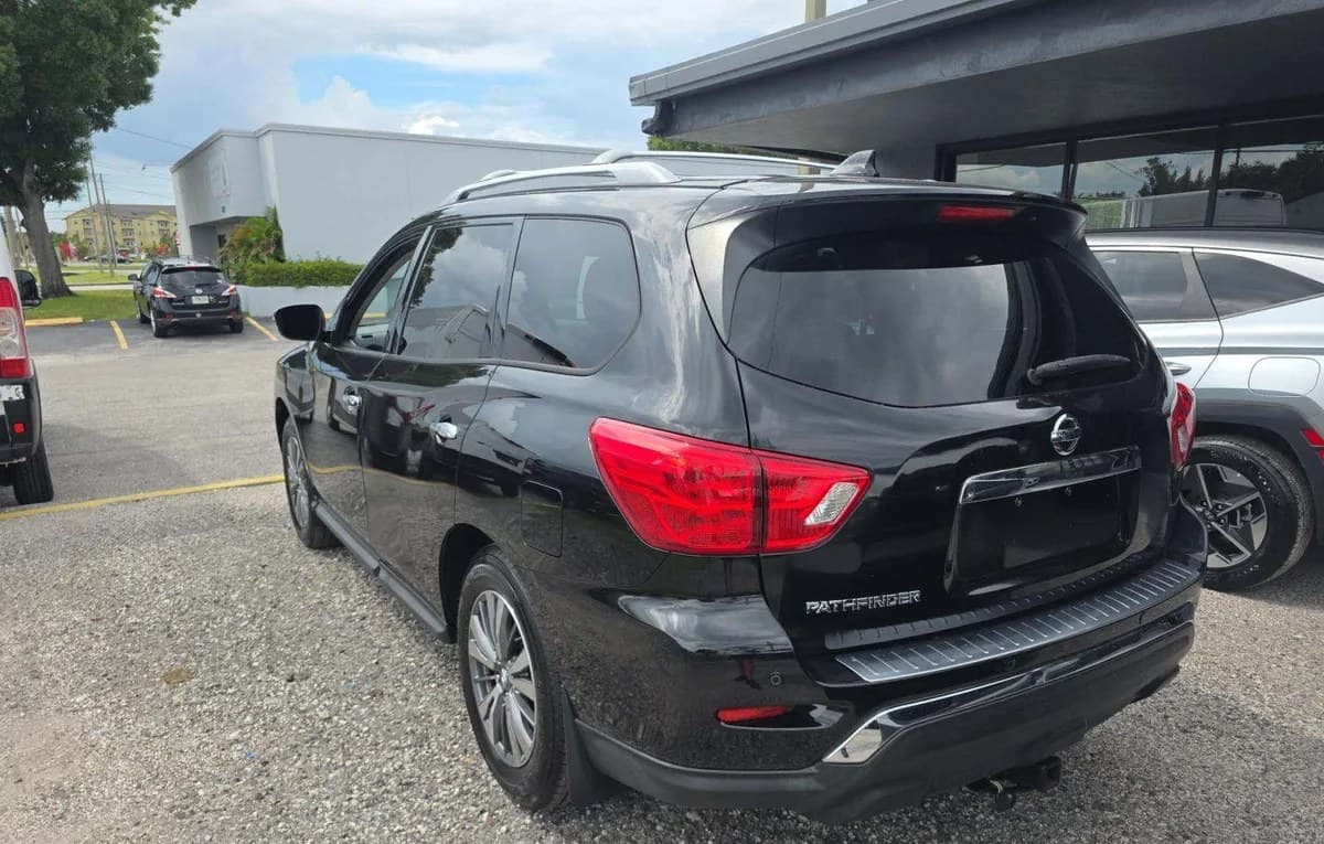 2020 NISSAN PATHFINDER S 3