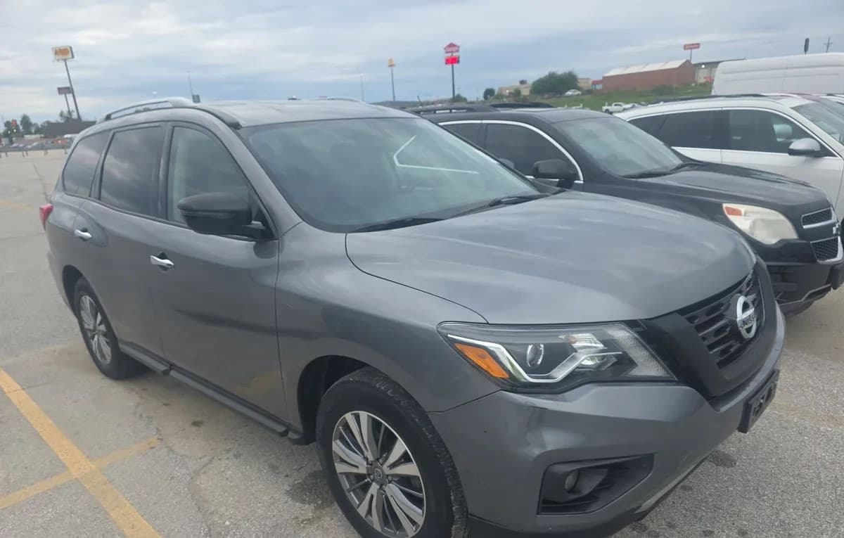 2020 NISSAN PATHFINDER SV 4