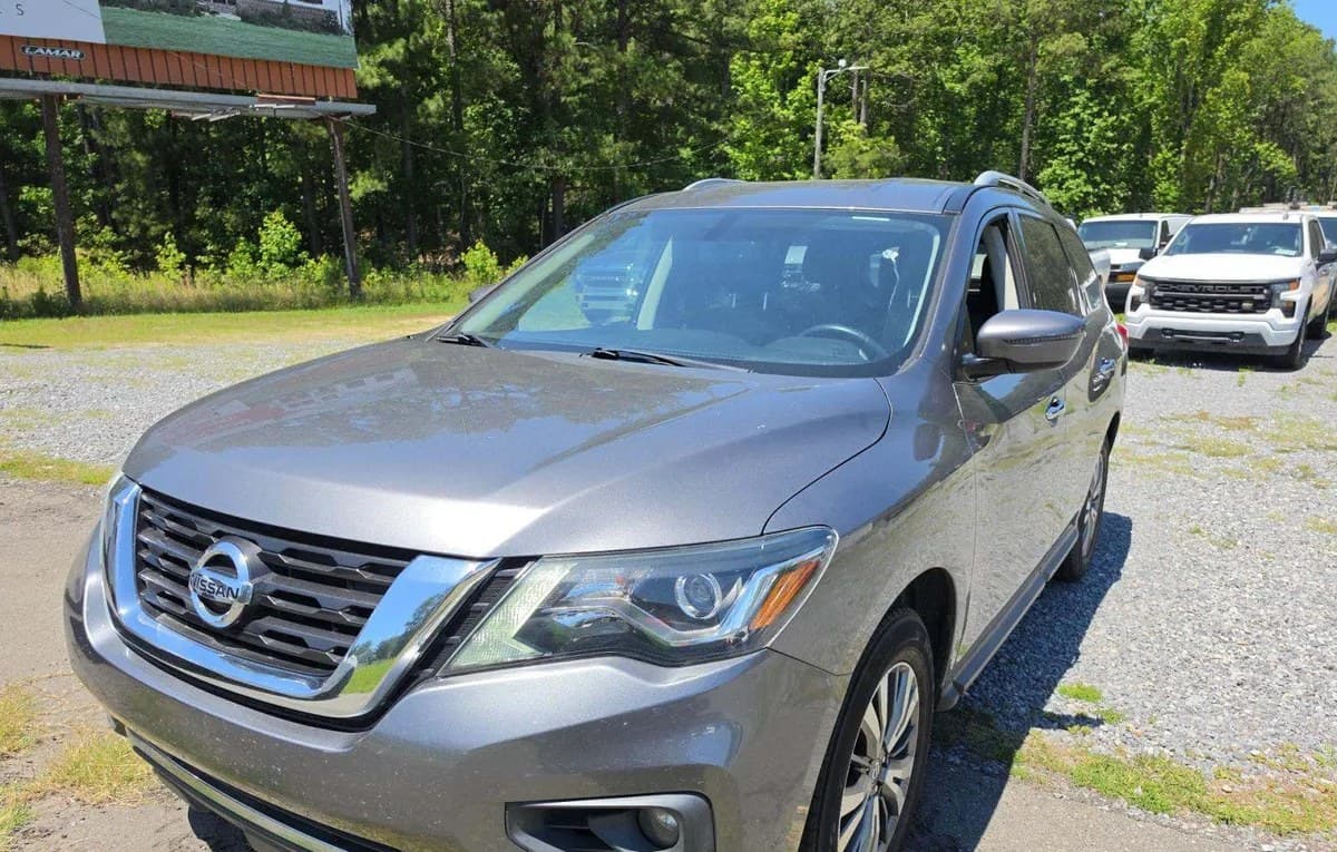 2020 NISSAN PATHFINDER SV 2