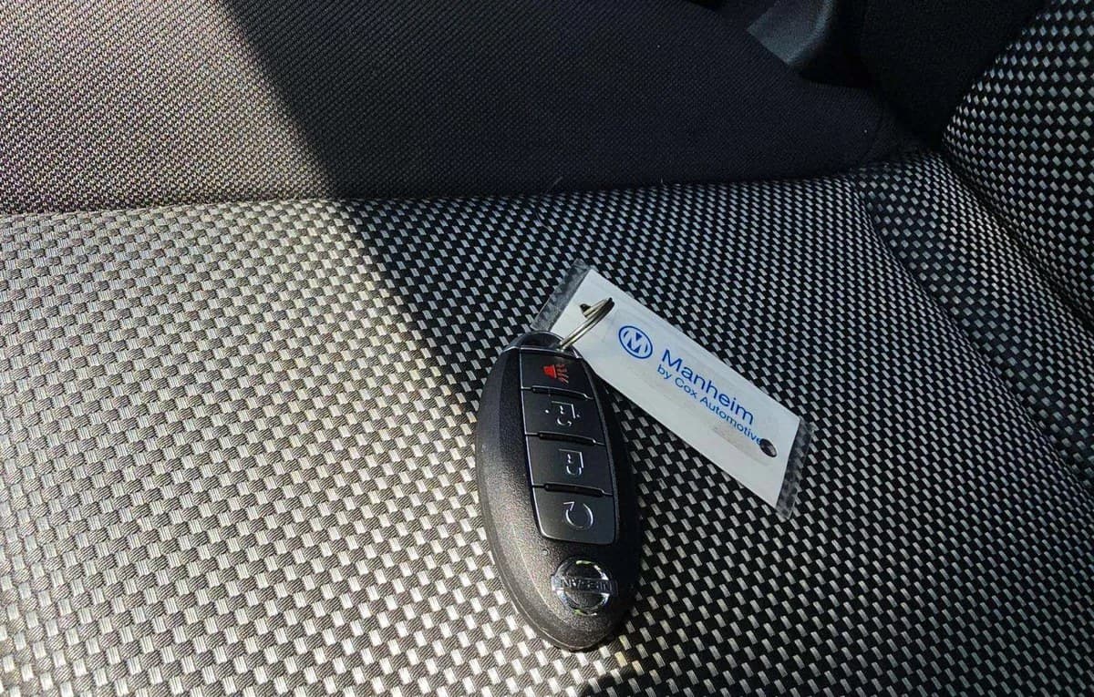 2020 NISSAN PATHFINDER SV 5