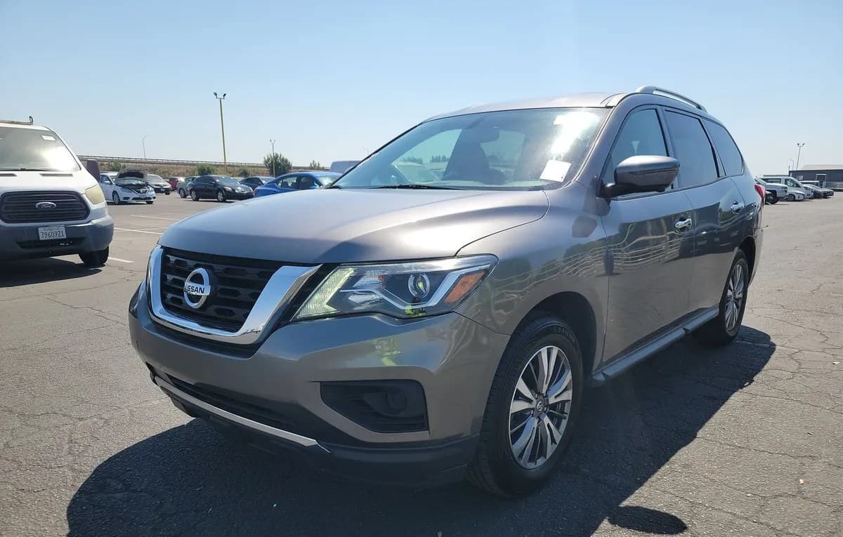 2019 NISSAN PATHFINDER SL 2