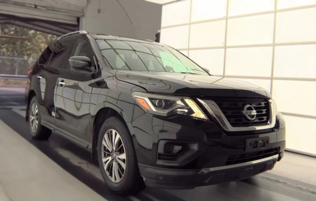 2017 NISSAN PATHFINDER S 4