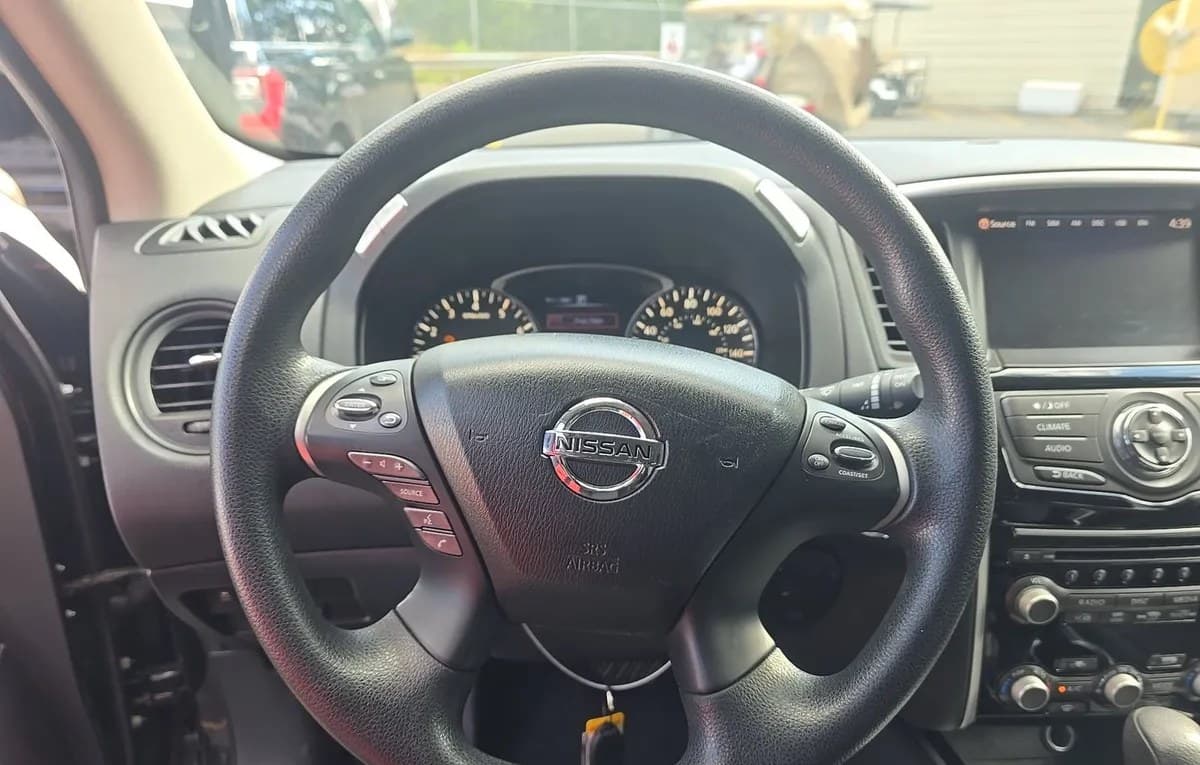 2017 NISSAN PATHFINDER S 7
