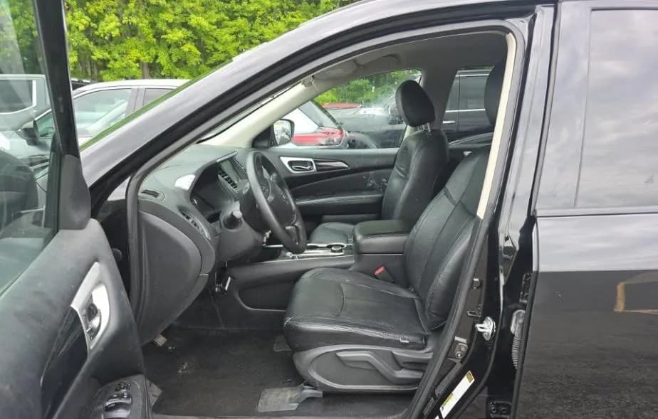 2019 NISSAN PATHFINDER S 4