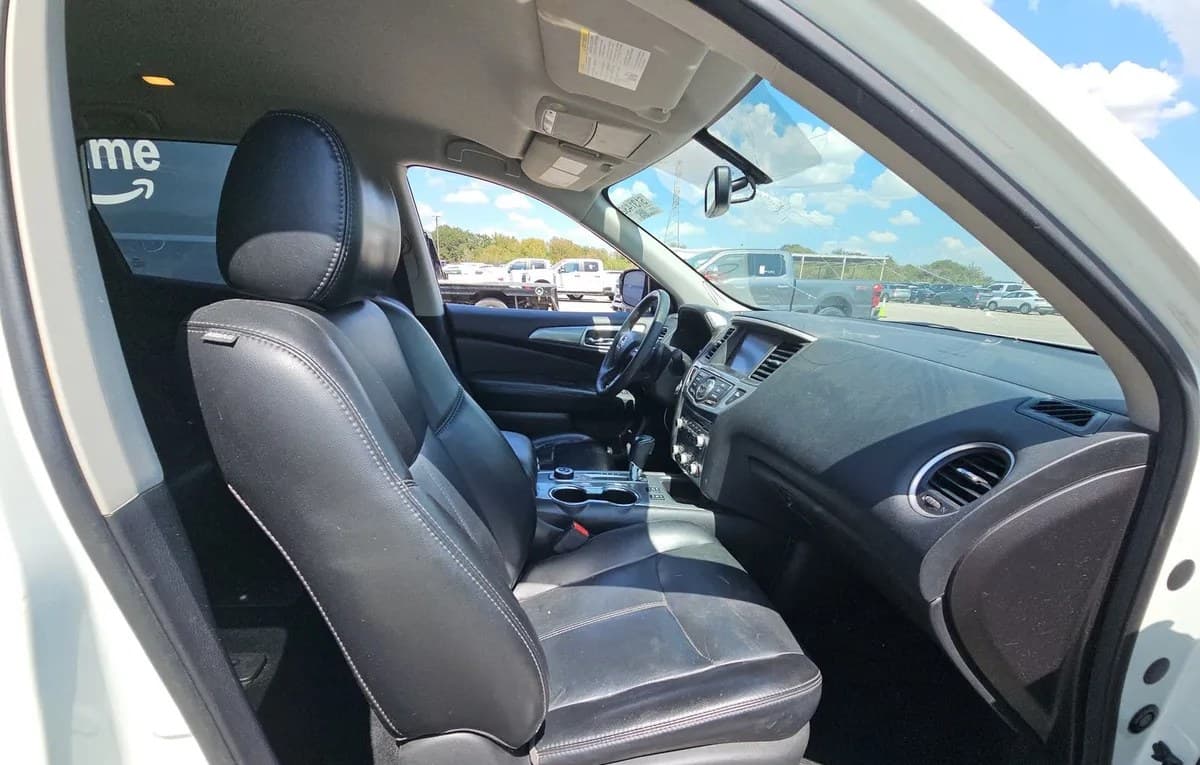 2017 NISSAN PATHFINDER SL 5