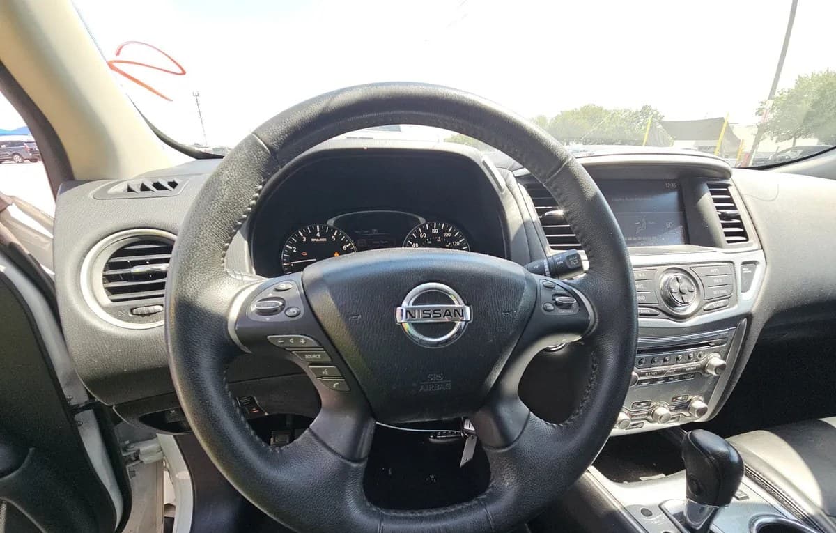 2017 NISSAN PATHFINDER SL 7