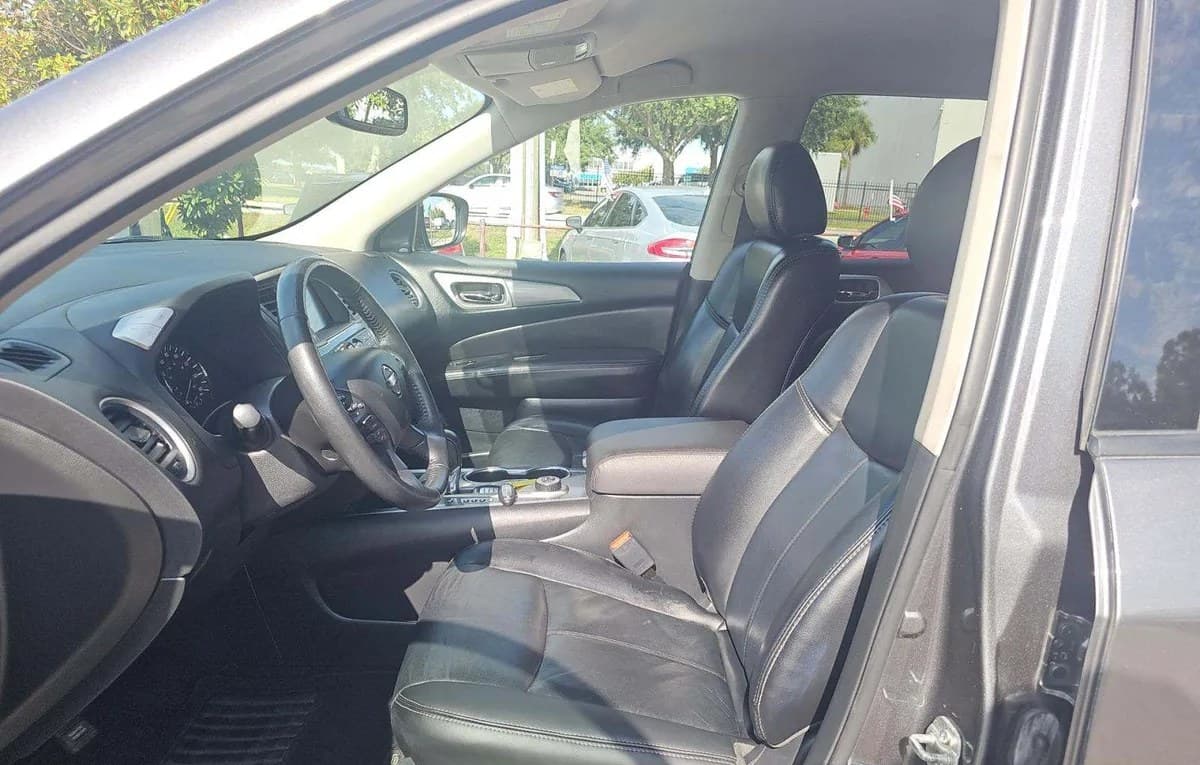 2019 NISSAN PATHFINDER SL 4