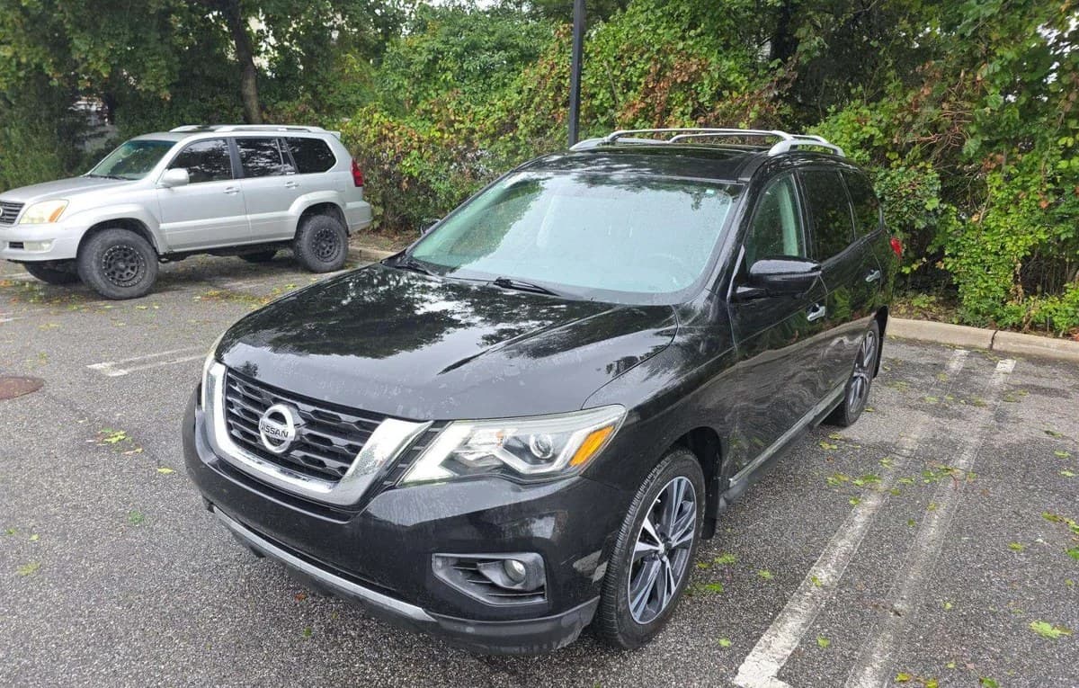2017 NISSAN PATHFINDER Platinum 2