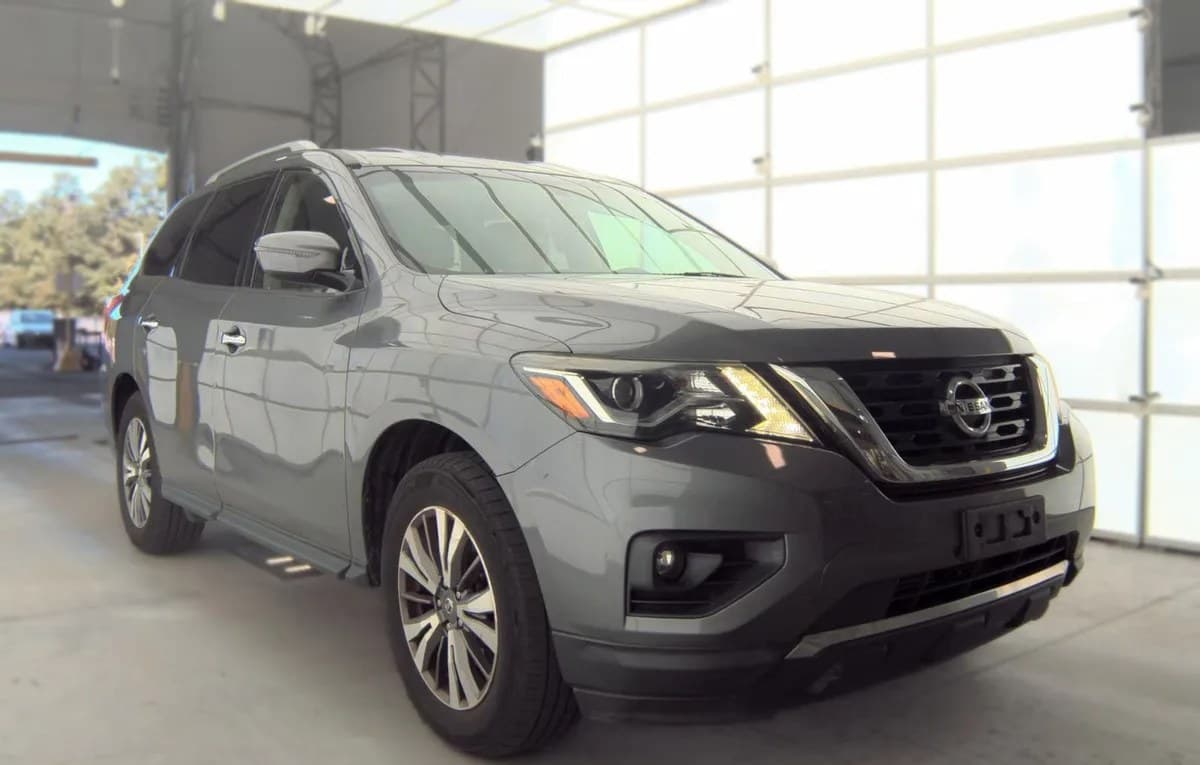 2018 NISSAN PATHFINDER SV 3