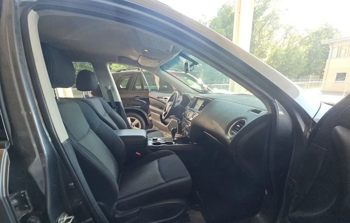 2018 NISSAN PATHFINDER SV 4